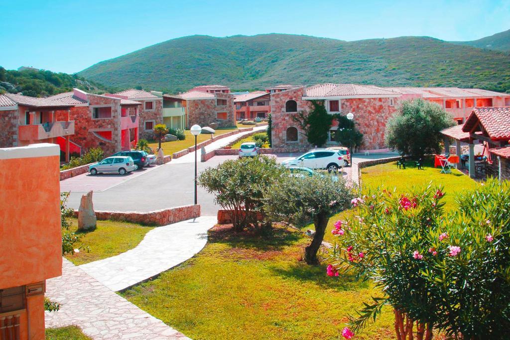 Le Corti Di Marinella Aparthotel Santa Marinella Exterior photo